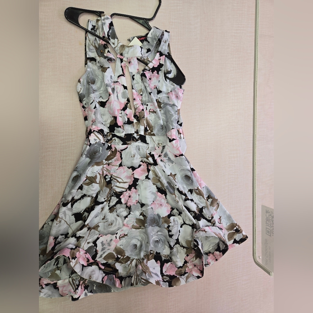 Floral Sleeveless Dress
